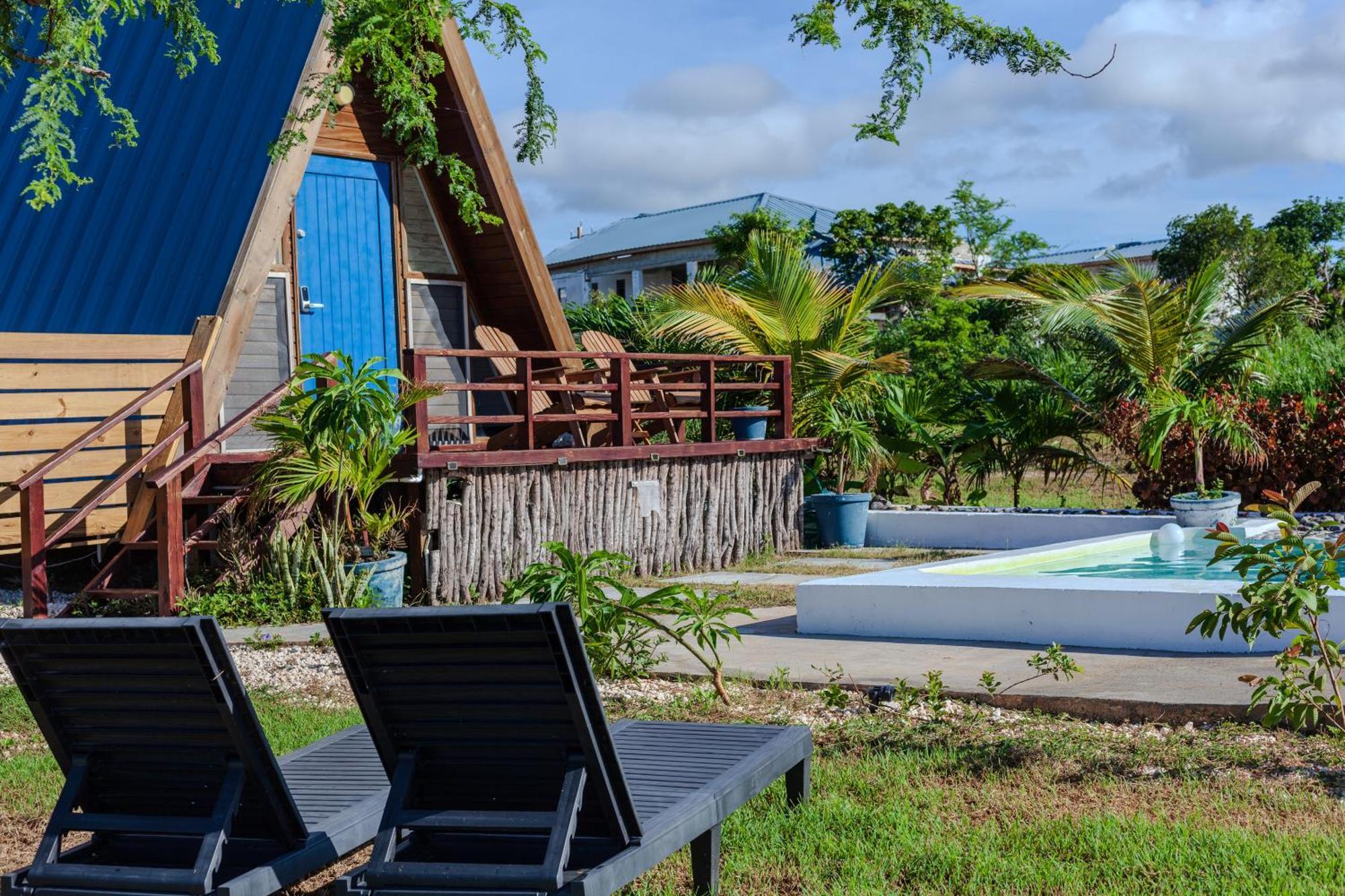 Cashaw Cabin - Private Retreat With A Pool Treasure Beach Bagian luar foto